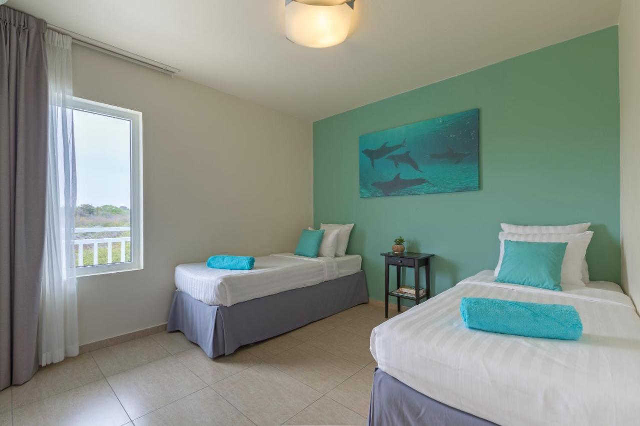 Dolphin Suites & Wellness Curacao Willemstad Esterno foto