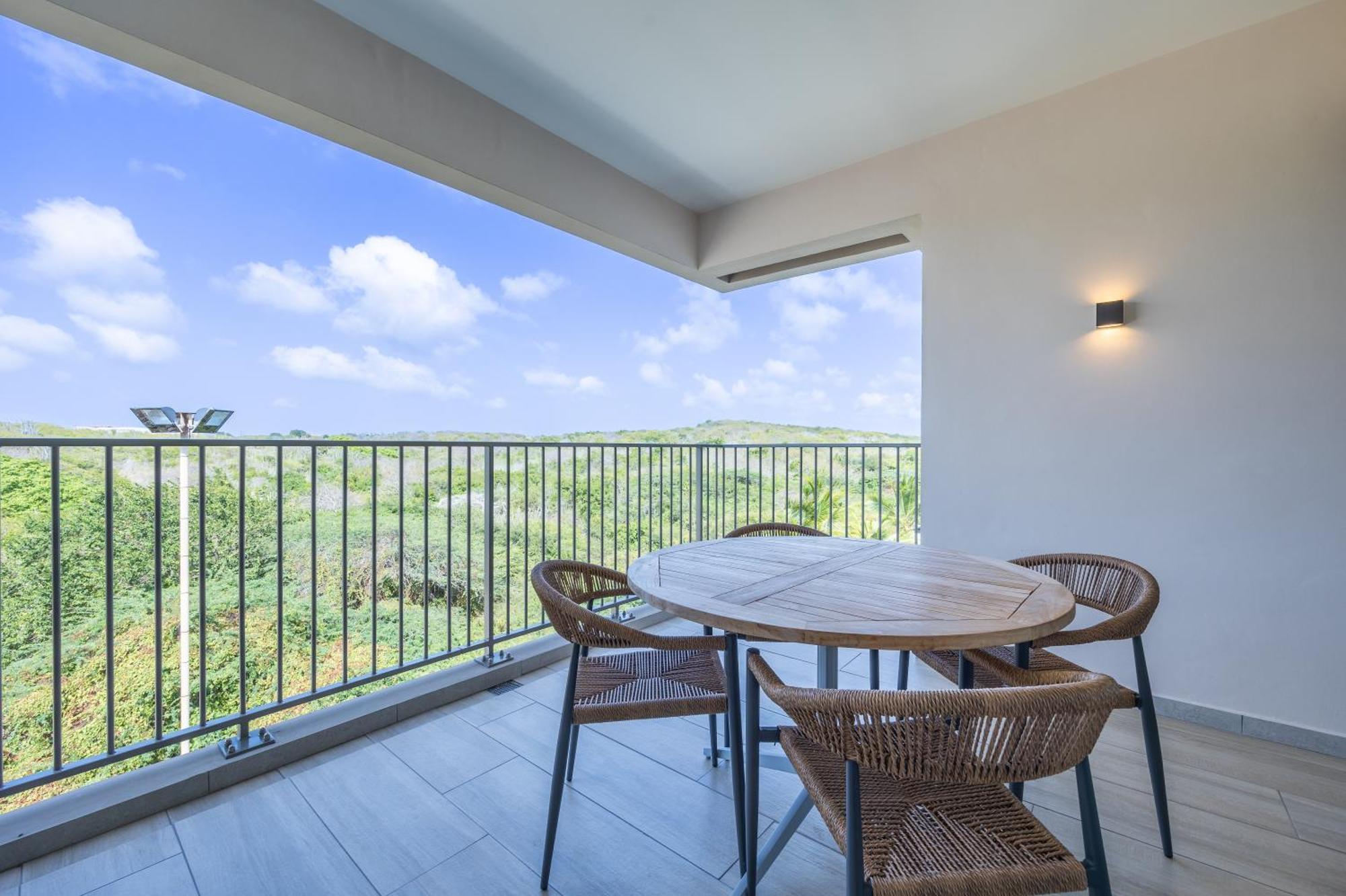 Dolphin Suites & Wellness Curacao Willemstad Esterno foto