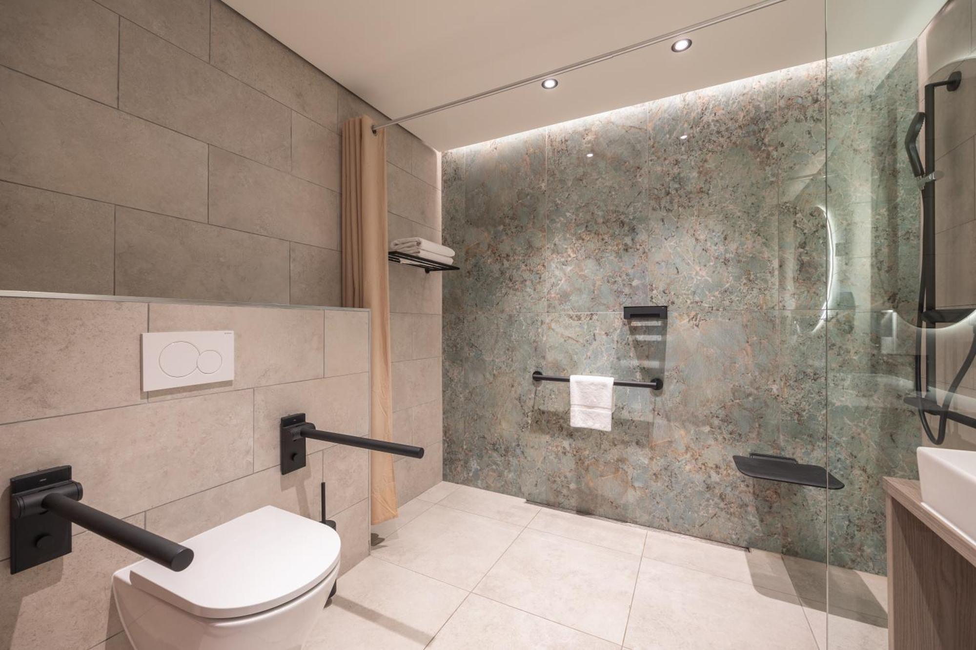 Dolphin Suites & Wellness Curacao Willemstad Esterno foto