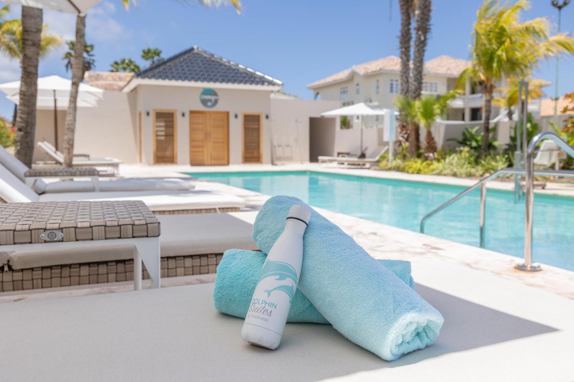 Dolphin Suites & Wellness Curacao Willemstad Esterno foto