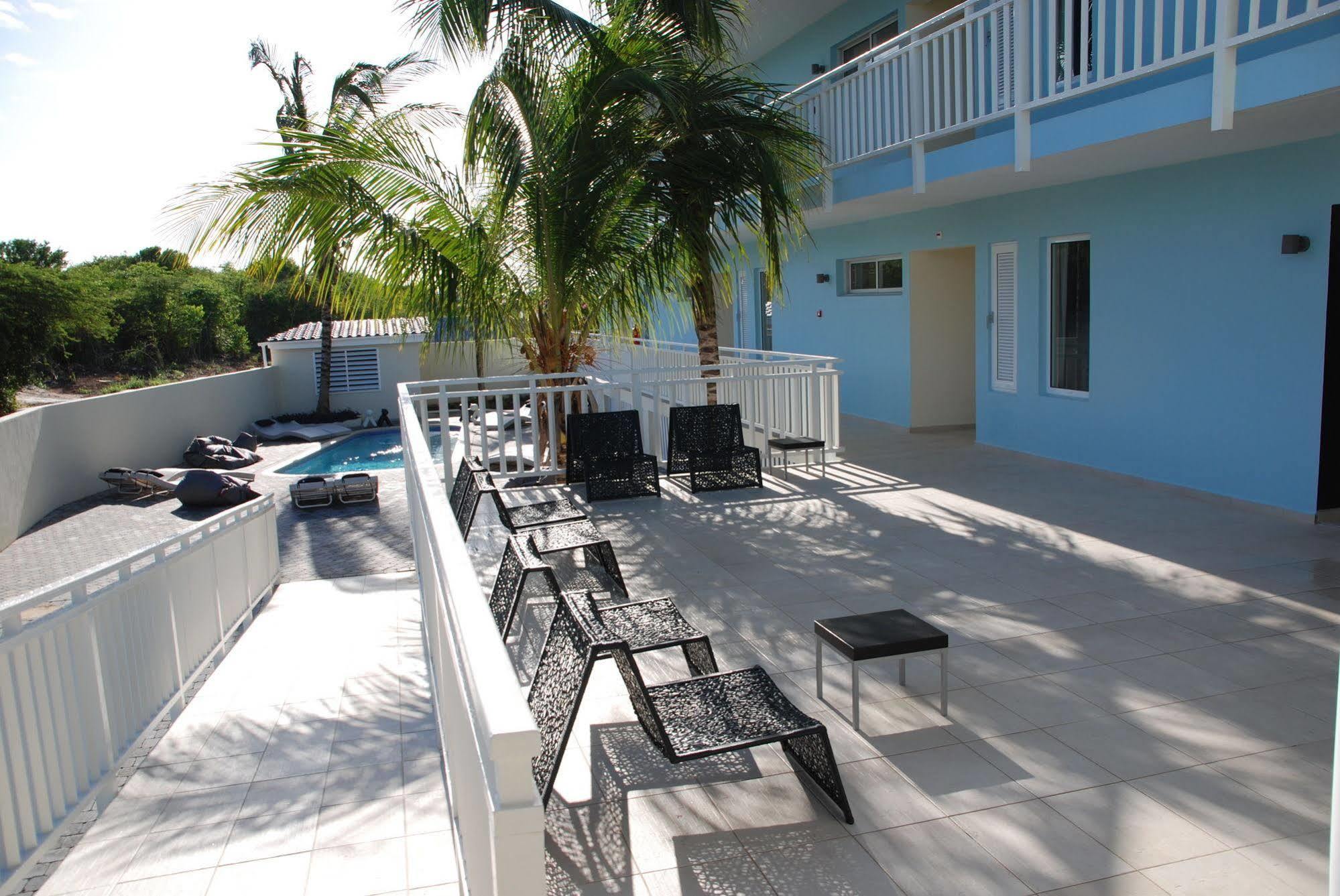 Dolphin Suites & Wellness Curacao Willemstad Esterno foto