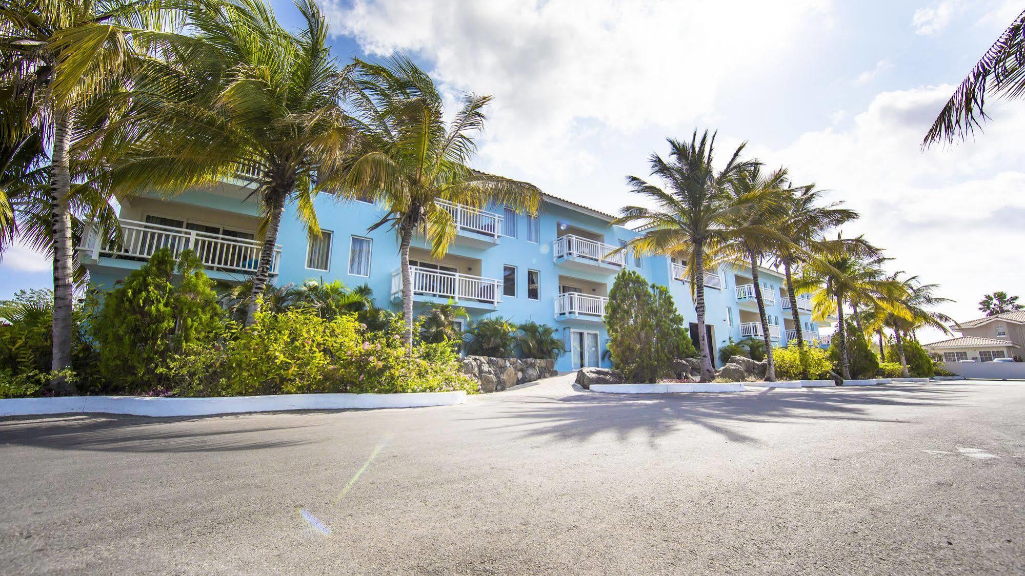 Dolphin Suites & Wellness Curacao Willemstad Esterno foto
