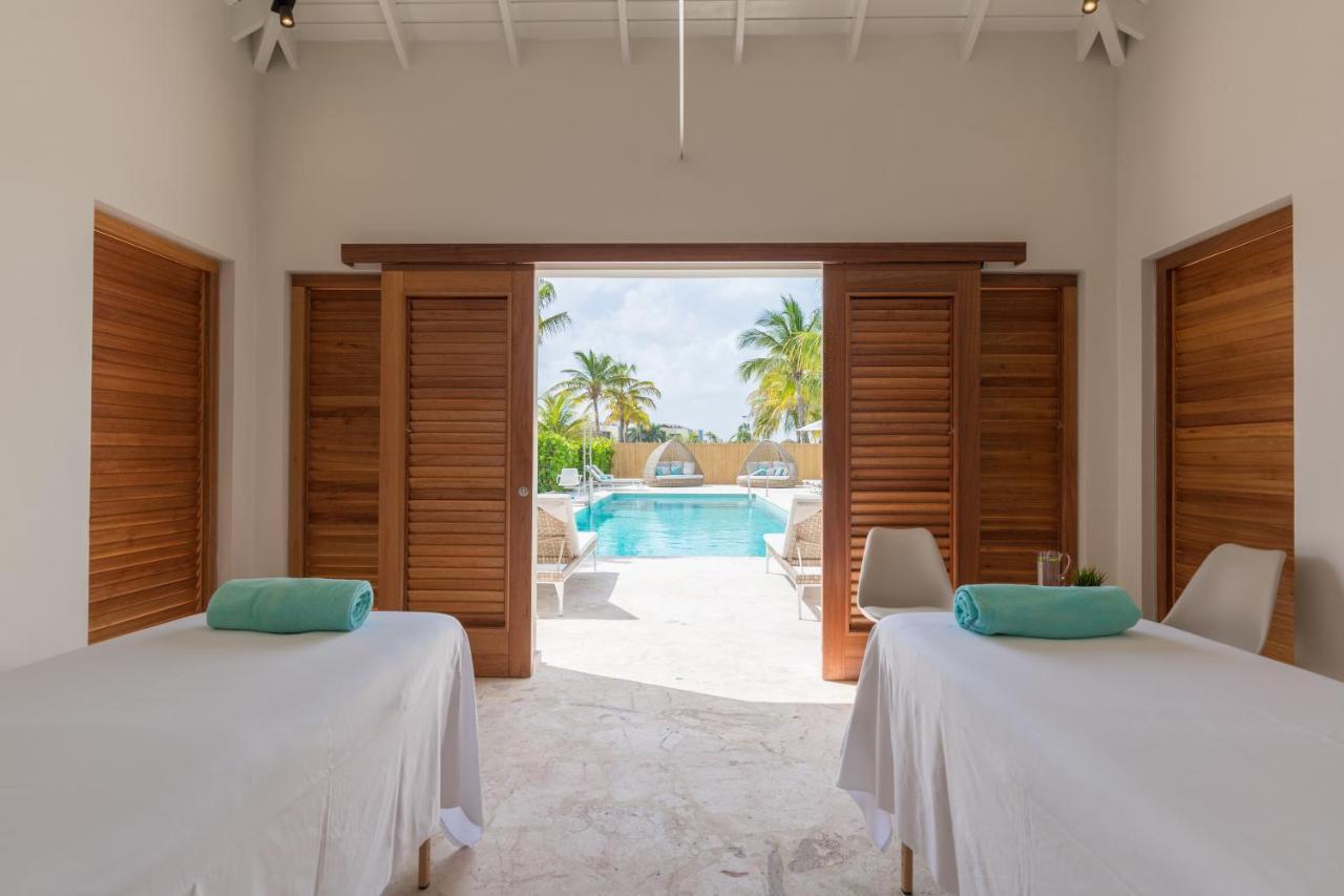 Dolphin Suites & Wellness Curacao Willemstad Esterno foto