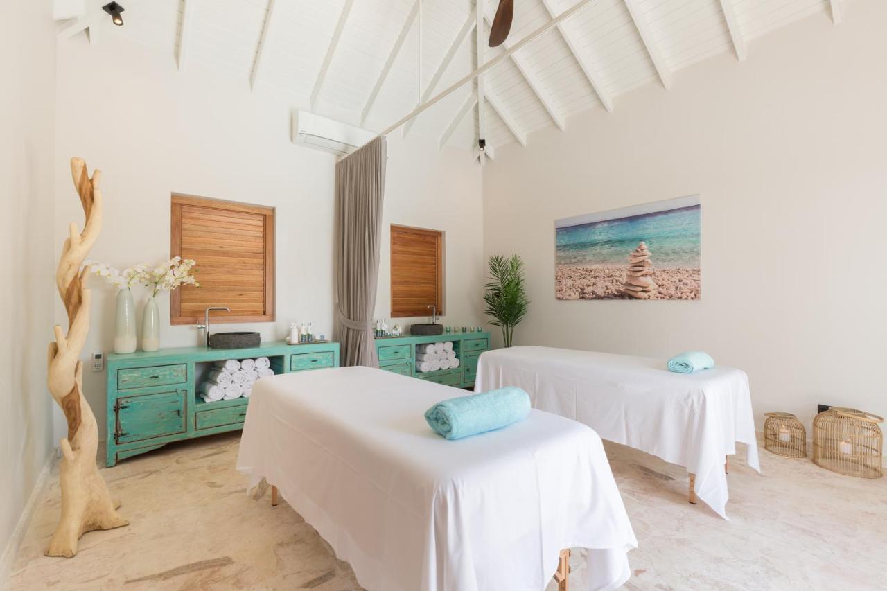 Dolphin Suites & Wellness Curacao Willemstad Esterno foto